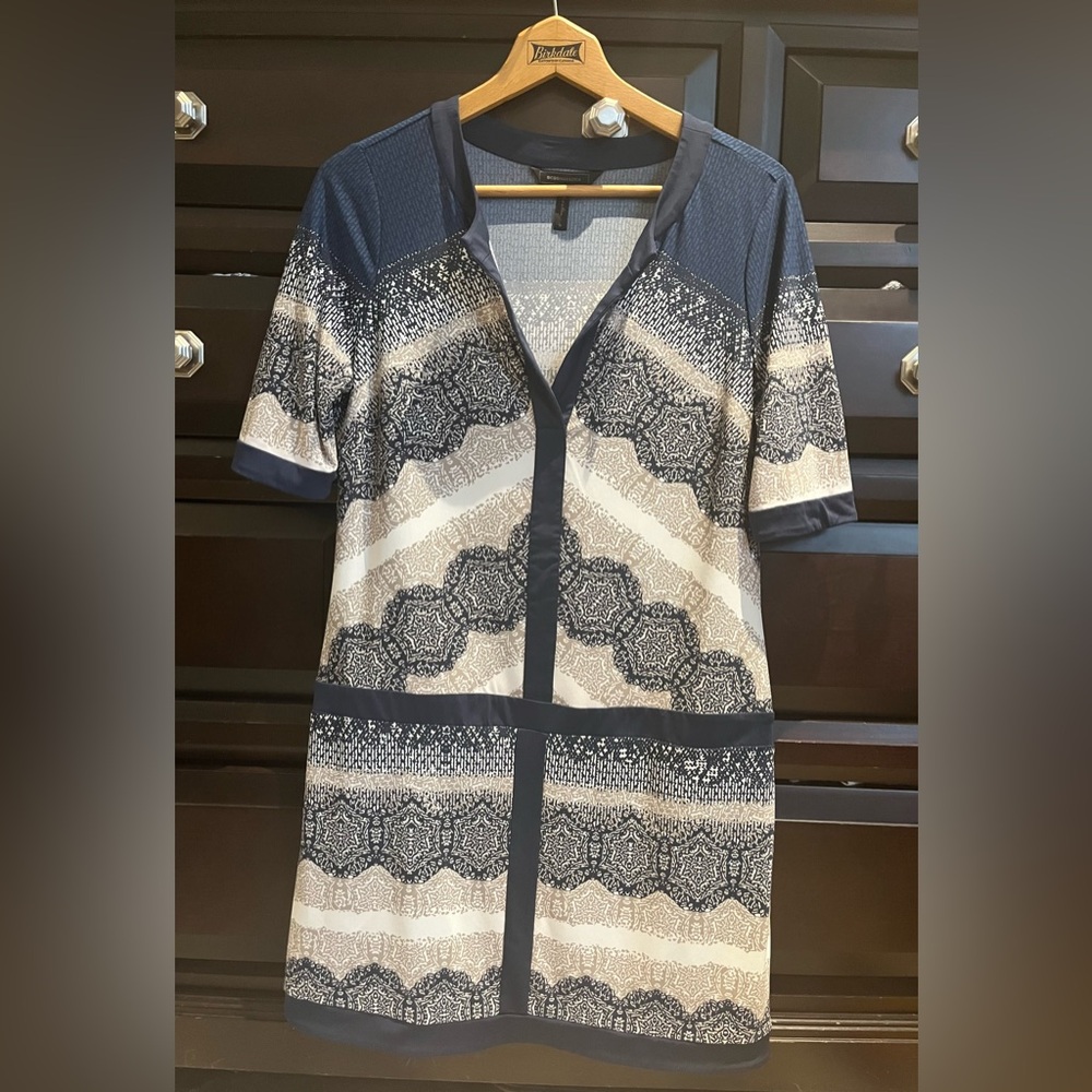 BCBG Mini Dress size M EUC